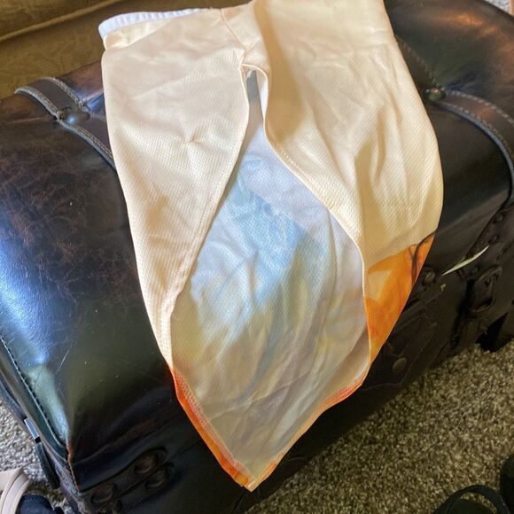 Rare Billie Eilish face mask - Picture 2 of 4